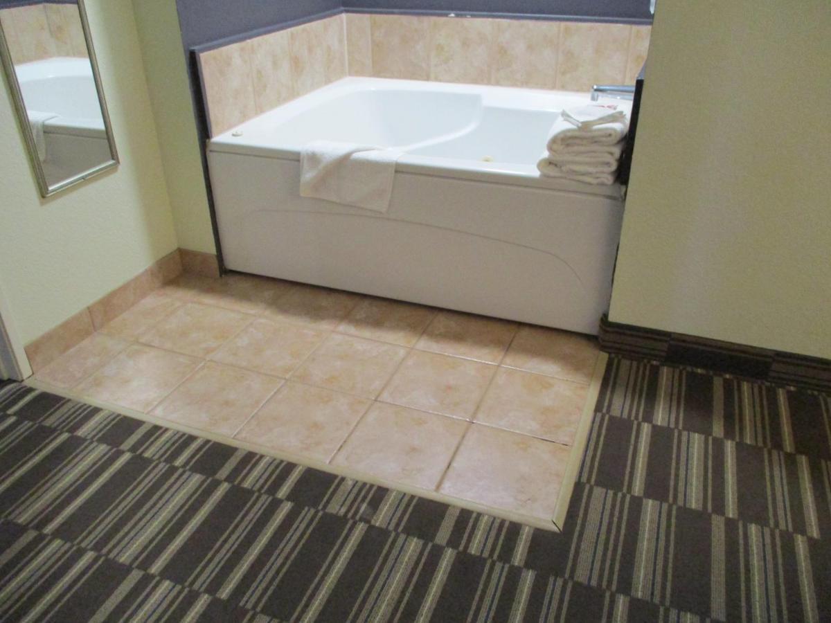 Microtel Inn And Suites - Inver Grove Heights Eksteriør bilde