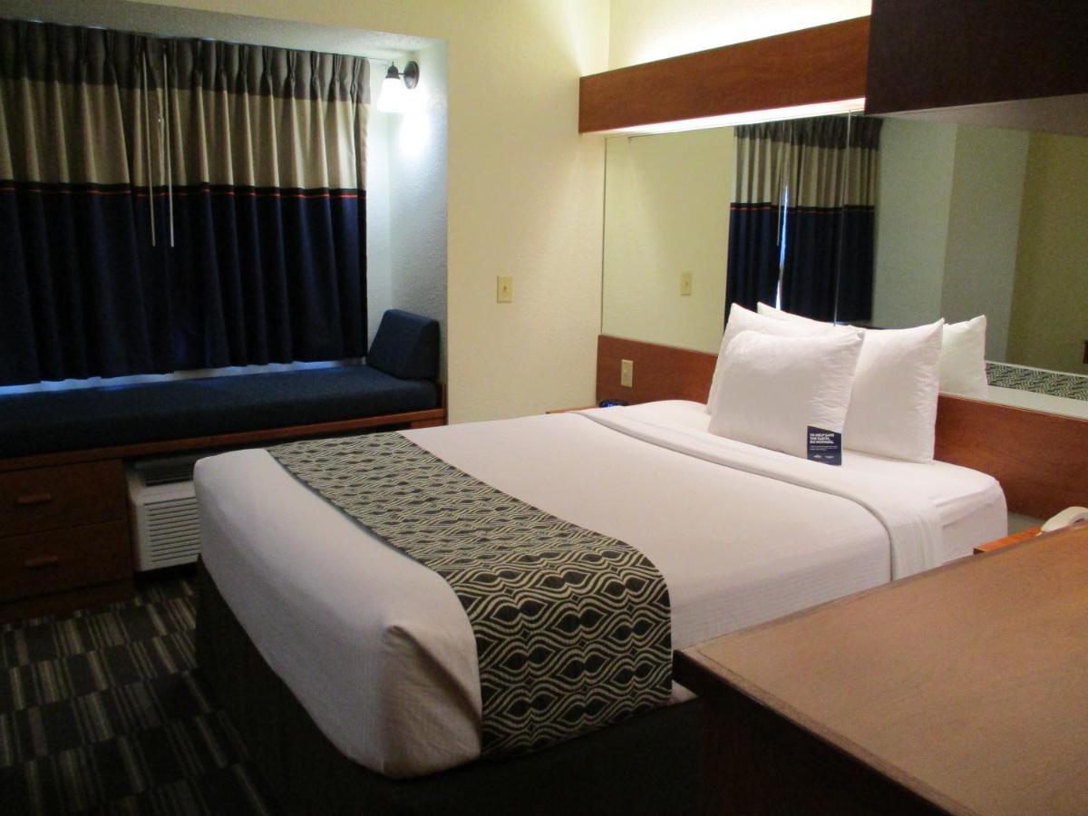 Microtel Inn And Suites - Inver Grove Heights Eksteriør bilde