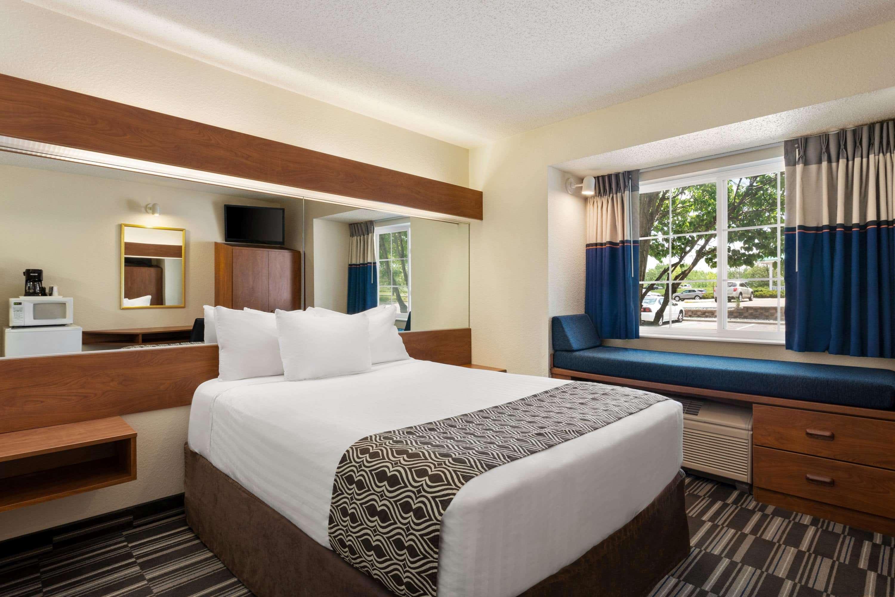 Microtel Inn And Suites - Inver Grove Heights Eksteriør bilde