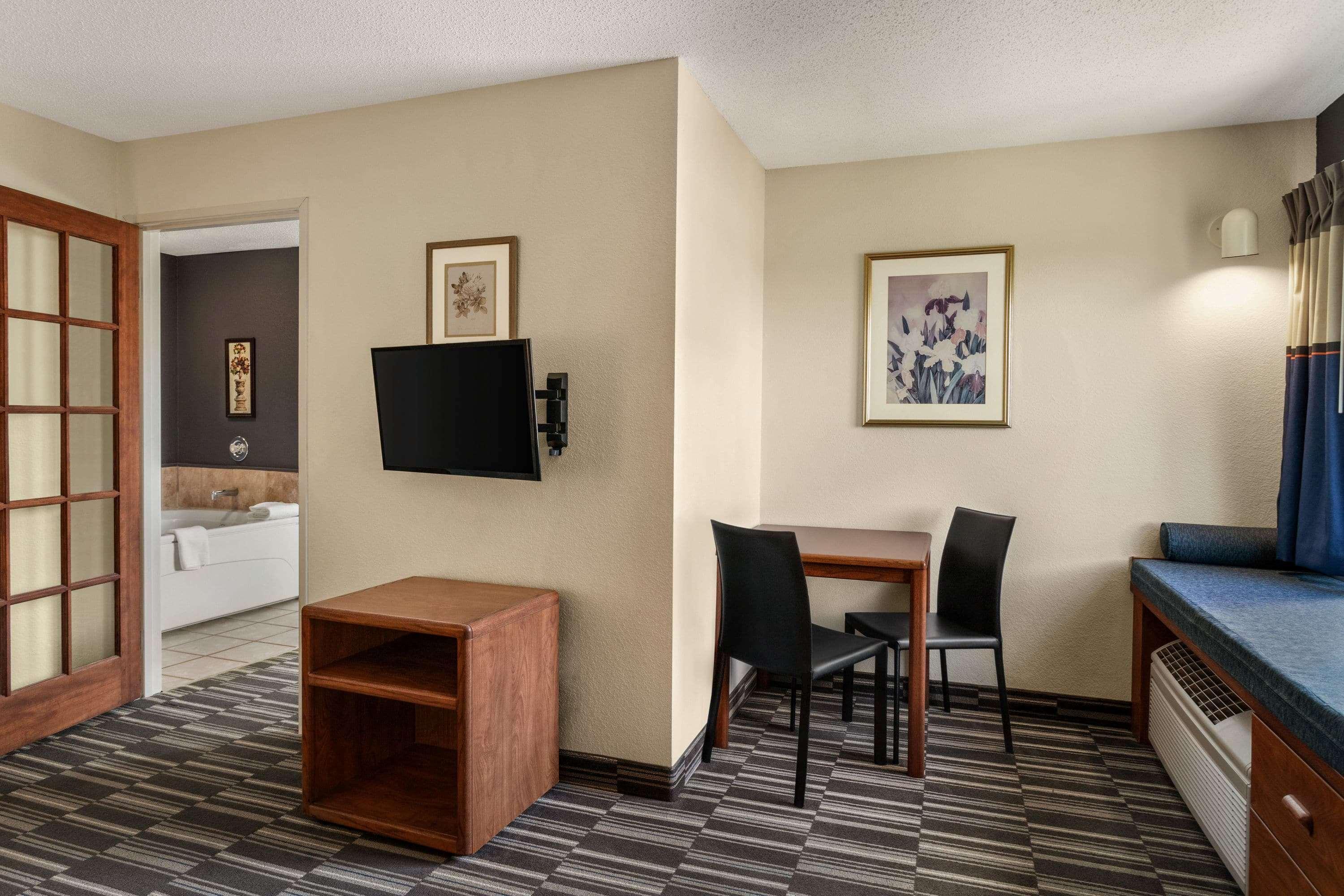 Microtel Inn And Suites - Inver Grove Heights Eksteriør bilde